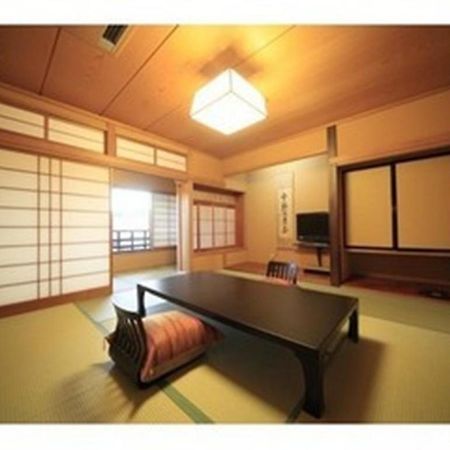 Hôtel Wajoen à Fuefuki Extérieur photo