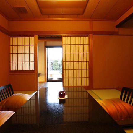 Hôtel Wajoen à Fuefuki Extérieur photo